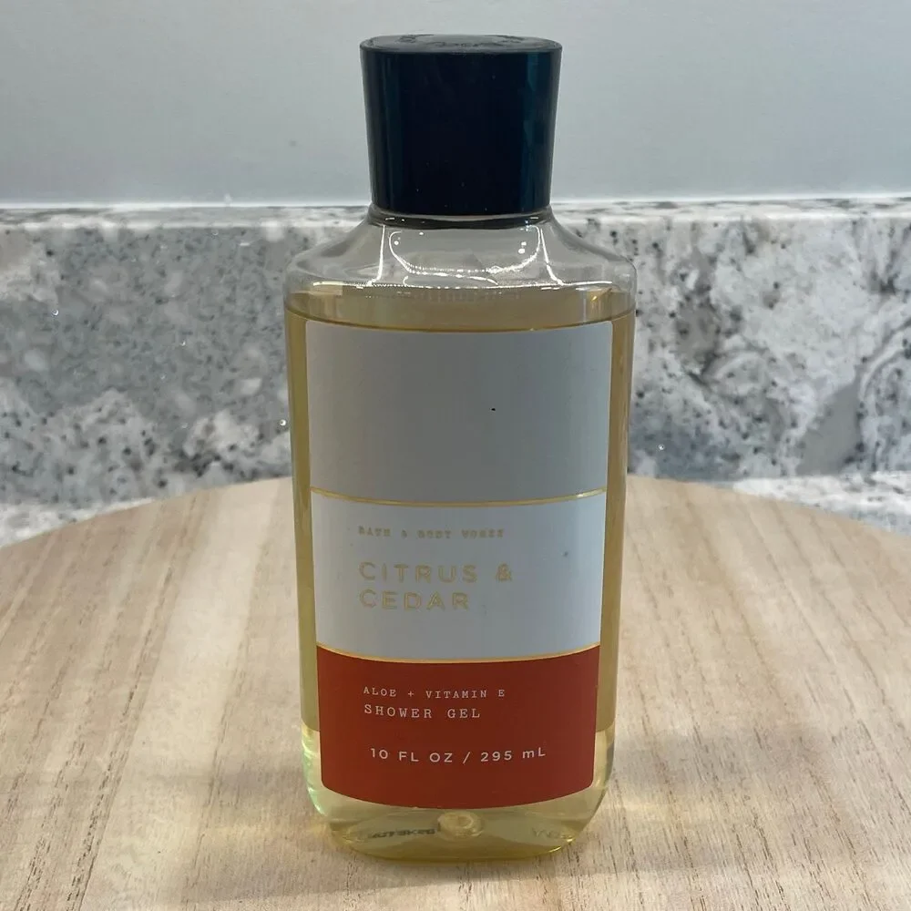 Bath & Body Works Shower Gel 10 oz. CITRUS & CEDAR Aloe + Vitamin E
